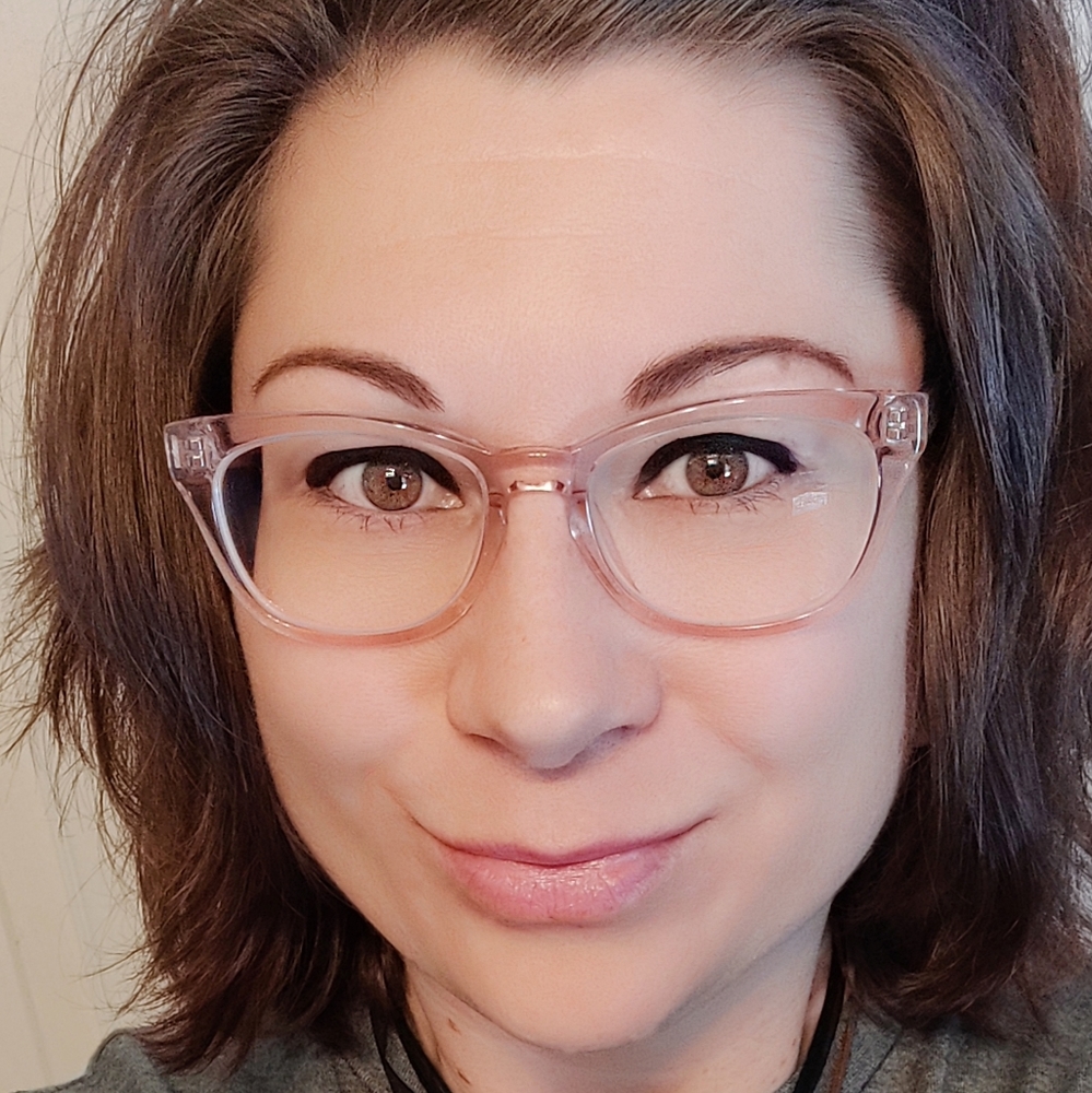 Meet your Posher, Trina